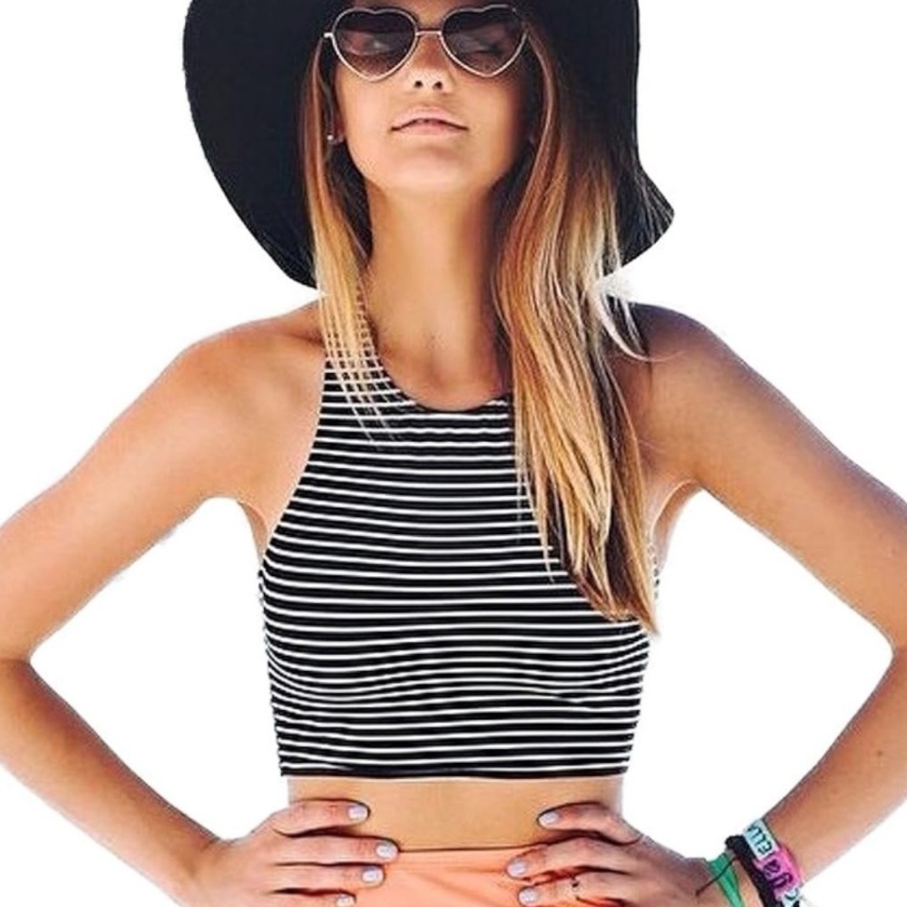 Halter bikini top